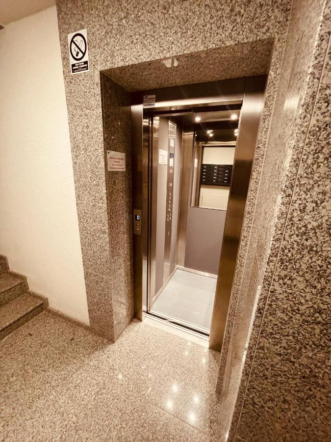 Apartamenty Ktw Kosciuszki 41 - Sky & Design Katowice Kültér fotó