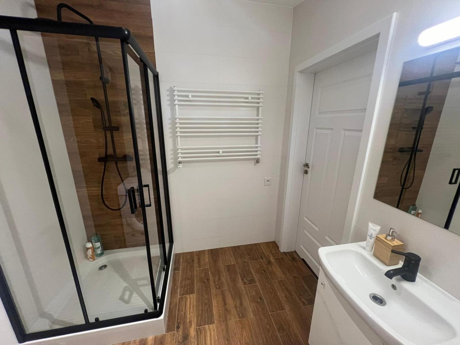 Apartamenty Ktw Kosciuszki 41 - Sky & Design Katowice Kültér fotó